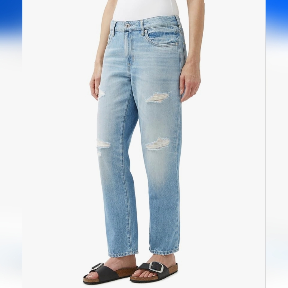 Buffalo NWT Relaxed Boyfriend Jeans Madison Size 29 Light Wash Distressed